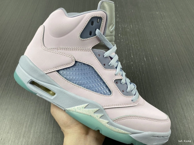 5 DV0562-600 Jordan Easter Air 0704